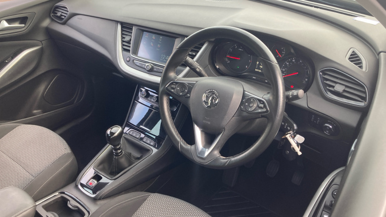 Vauxhall Grandland X 1.2 Turbo SE 5dr Petrol Hatchback